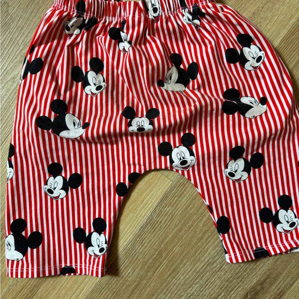Wild Rich Boy’s Red and White Striped Mickey Mouse Shorts 6/7